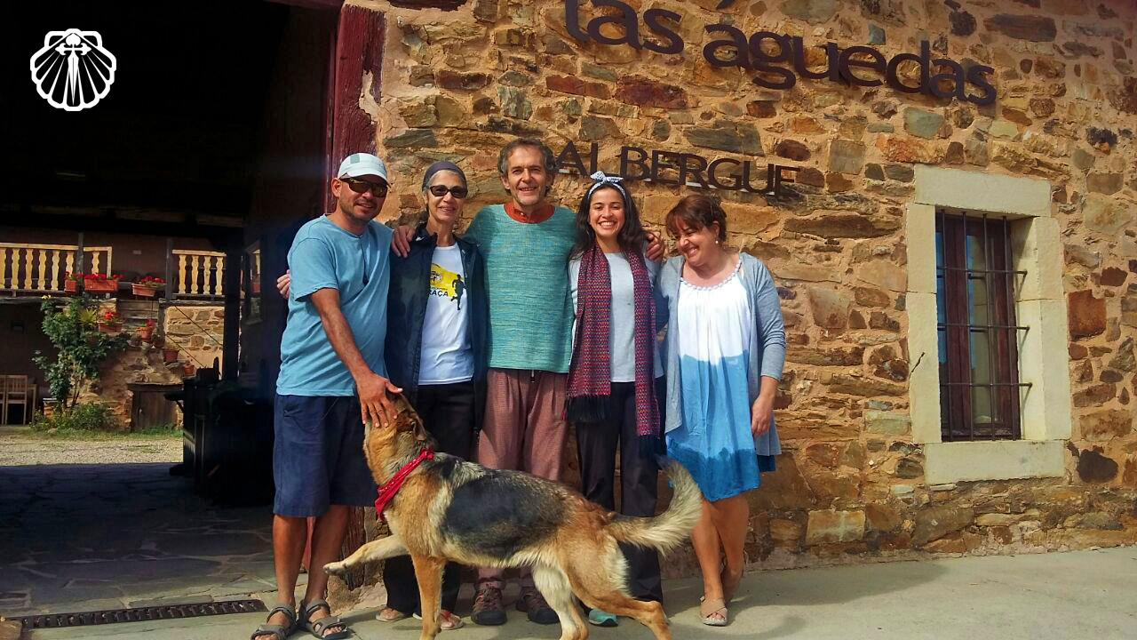 El Pelegrino como voluntário no Albergue de Peregrinos.