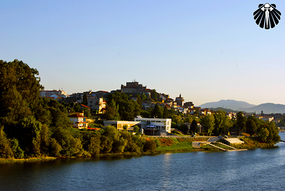 Vista de Tui da Fortaleza de Valença.